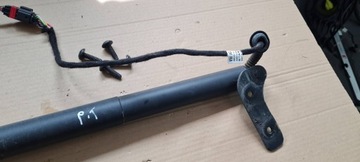 фото thumb №13, Rs5 8w рестайлінг s5 a5 амортизатор кришки багажника зад sportback 8w8827851a