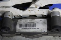 фото thumb №1, Петля капот левый mercedes w212 a2129066201