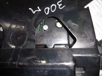 фото thumb №5, Лампа салона панель люк chrysler 300m 98-