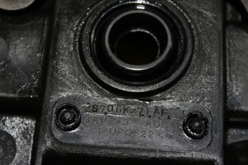 фото thumb №7, Крышка клапанов mondeo mk3 2s7q-6k271-af 2.0