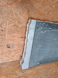 Купити Радіатор води bmw 7 f01 f02 f03 f04 730d 7805627-03, фото thumb