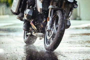 Michelin Pilot Road 6 120/70ZR18 свежая акция