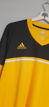 638. Спортивная блузка ADIDAS, футболка с длинными рукавами, размер 44.