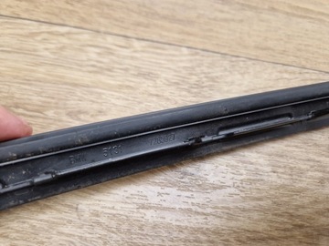 фото thumb №7, Bmw f32 f36 m4 f82 планка скла лобовий ліва 7285927