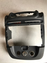 фото thumb №1, Консоль рамка средняя smart fortwo i 0001807
