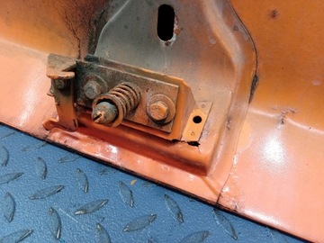 фото thumb №10, Mercedes t1 утка 77-95 капот крышка двигателя