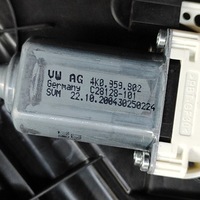 фото thumb №7, Skoda enyaq iv 2021 перед сторона правая электрический подъемник стекло дверь