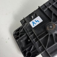 Основа кронштейн акумулятор mazda 6 3 cx-5 2.2d оригінальний номер оригінал ke7056041 Київ, фото thumb