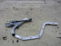 фото thumb №1, Петля кришки багажника правий 25d mazda 3 bm sedan