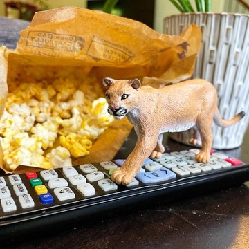 Figurka Lew Górski - Safari Ltd. - 100730
