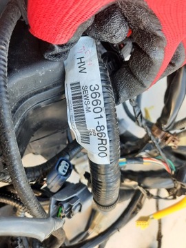 фото thumb №13, Suzuki vitara iii рестайлинг 1.4 k14c 1.4 t turbo коробка предохранителей жгут