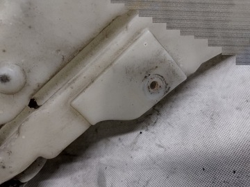 фото thumb №7, Бак склоомивача dodge grand caravan iv 4 4717827ac