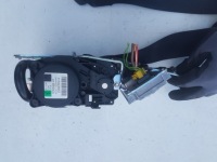 фото thumb №2, Pas натягувач правий перед передній c-klasa w204