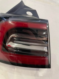 Tesla 3 lift лампа задня ліва + кришка заряджання в Україні, фото thumb