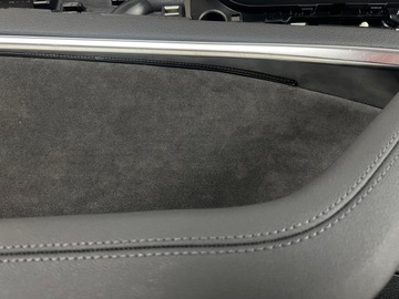 ОБИВКА БОКОВИН ДВЕРЕЙ AUDI A6 C8 СЕДАН АЛЬКАНТАРА