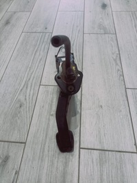 фото thumb №5, #6q1721059r# педаль сцепления vw polo 9n 1.2 бензин