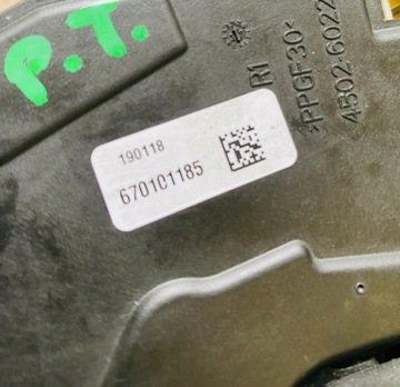 фото thumb №6, Maserati levante замок двері 670101185 правий зад