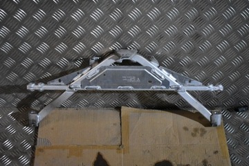 фото thumb №1, Ідеальна розпірка передня porsche panamera 971 1