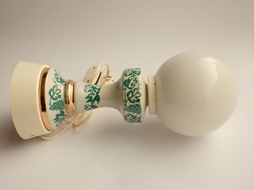 Sprawna Porcelanowa Lampa Stojąca Chodzież