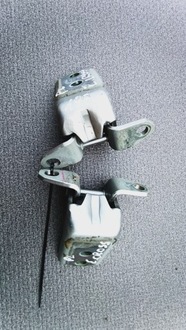 фото thumb №1, Петлі двері перед лівий eclipse cross 2019