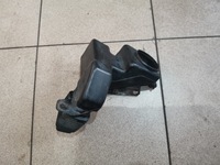 фото thumb №1, Повітрозабірник повітря генератора audi a8 d2 4.2 lift