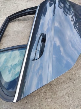 фото thumb №7, Mercedes w204 дверь правые задние зад sedan 755