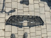 фото thumb №1, Jeep grand cherokee 17-21 решётка средняя оригинал