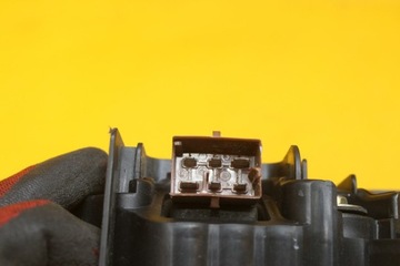 фото thumb №5, Повітродувка вентилятора audi a4 b7 8e1820021e