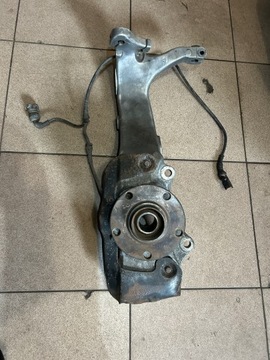 фото thumb №1, Ступиця поворотна опора лівий перед audi a8 d2 2.5 2.8 3.7 4.2 рестайлінг 99-02