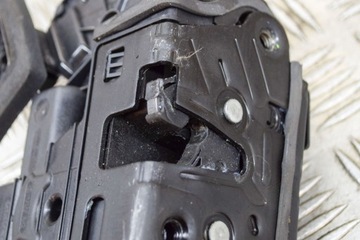 фото thumb №5, Audi q3 f3 rs переднее правый замок дверь c6b-5tc837016b 5tc837016b 2019 rhd