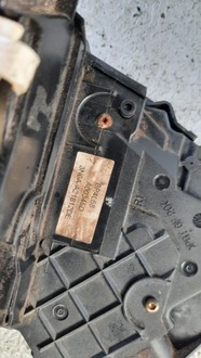 фото thumb №4, Замок правий перед mazda 3 05r 1.6citd hb