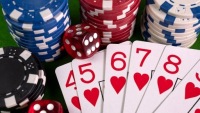 РОСКОШНЫЙ НАБОР ДЛЯ ПОКЕРА 500 ФИШЕК КАРТЫ И СУКНО