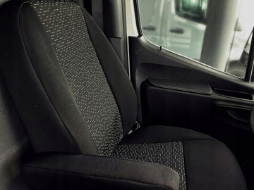 Чехлы Renault Trafic Opel Vivaro 8 9 человек 2014+