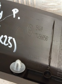 Bmw f40 f70 накладка оббивка кришки багажника правий 7456058 Оригінал, фото thumb