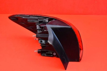 фото thumb №7, Лампа права зад задня 39077375 opel astra 5 v k універсал 15-20