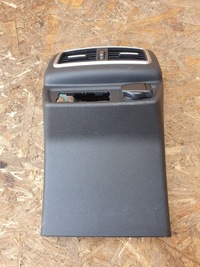 фото thumb №1, Renault talisman решітка обдув тунель задня