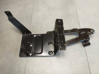 фото thumb №1, Mercedes b-klasa w246 w242 кронштейн a2425011320