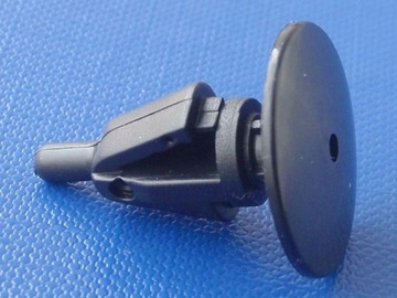 фото thumb №5, Клипсы клипсы планки пороговой порога toyota avensis