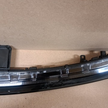 фото thumb №6, Mercedes eqs w297 лампа накладка планка перед led a2979064700