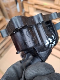 фото thumb №7, Термостат корпус nissan x-trail t32 renault hr13 1.3 dig-t