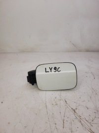 фото thumb №1, Крышка заливной топлива audi a4 b8 8k0809999d ly9c