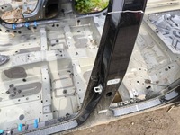 фото thumb №5, Peugeot 3008 ii 2018 ліва сторона блок двигуна середній