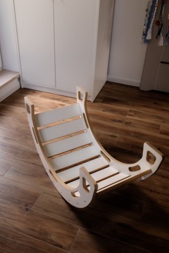 Качалка Монтессори White Rocker