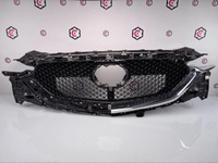 фото thumb №1, Решітка радіатора решітка радіатора mazda cx-5 ii камера