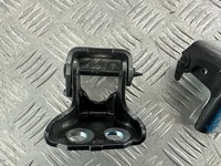 фото thumb №3, Opel astra l hb петли дверь правые зад evl