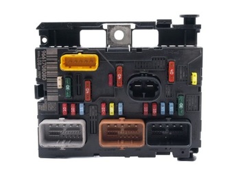 фото thumb №1, Модуль bsm коробка запобіжників citroen c4 picasso 06-13 r. 9661708080