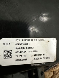Tesla model s 2016- рестайлинг  противотуманная фара drl правый led хороший демонтаж с Разборки, фото thumb