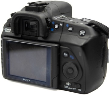 КОРПУС ЗЕРКАЛЬНОЙ КАМЕРЫ SONY A350 + ЗАРЯДНОЕ УСТРОЙСТВО / НЕТ. СЫР. 2003547