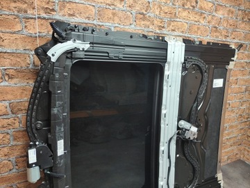 фото thumb №13, Bmw g30 g30 lci f90 m5 люк крыша сдвижной стеклянный чёрная алькантара