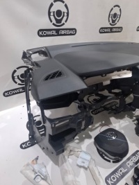 фото thumb №11, Toyota corolla cross usa торпедо консоль подушка  подушки ремені оригінал